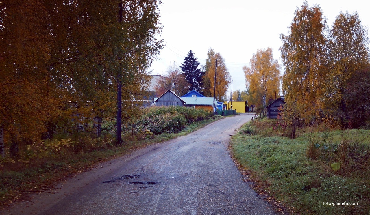 Улица в селе Усть-Вымь