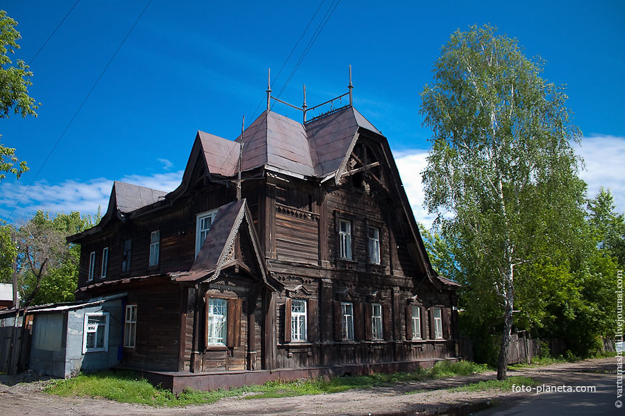 Дом Лесневского на улице Ползунова