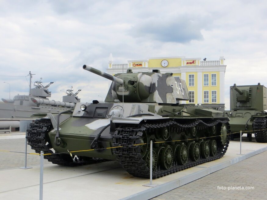 Тяжелый танк КВ–1
