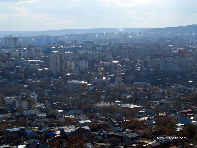 Вид на центр города Саратов