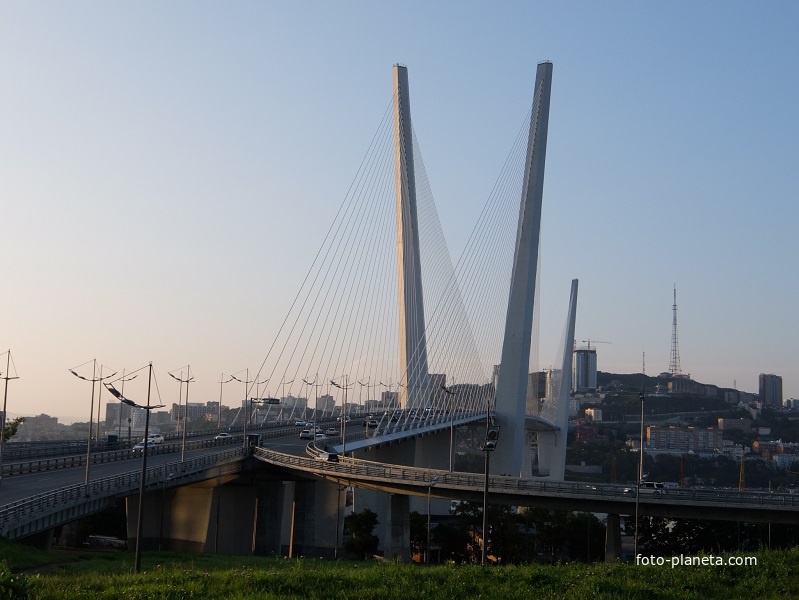 Мост во Владивостоке