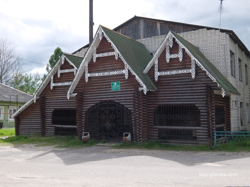 Здание местного лесничества