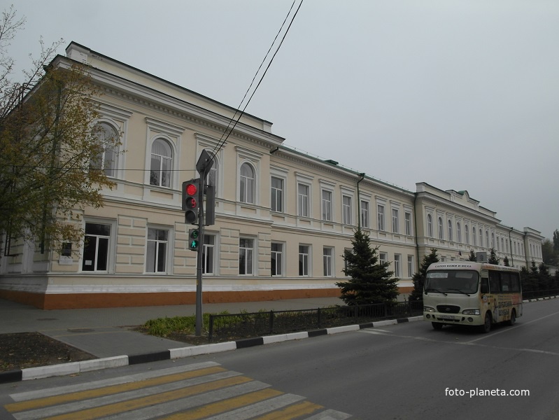 Здание школы №3 им. Платова