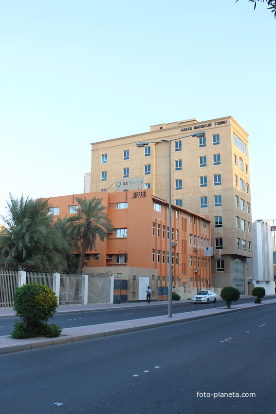 Манама. Шейх Иса Авеню.