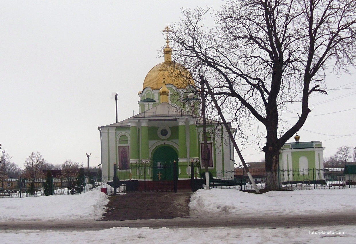 Миколаївська церква  зведена в 1809 році