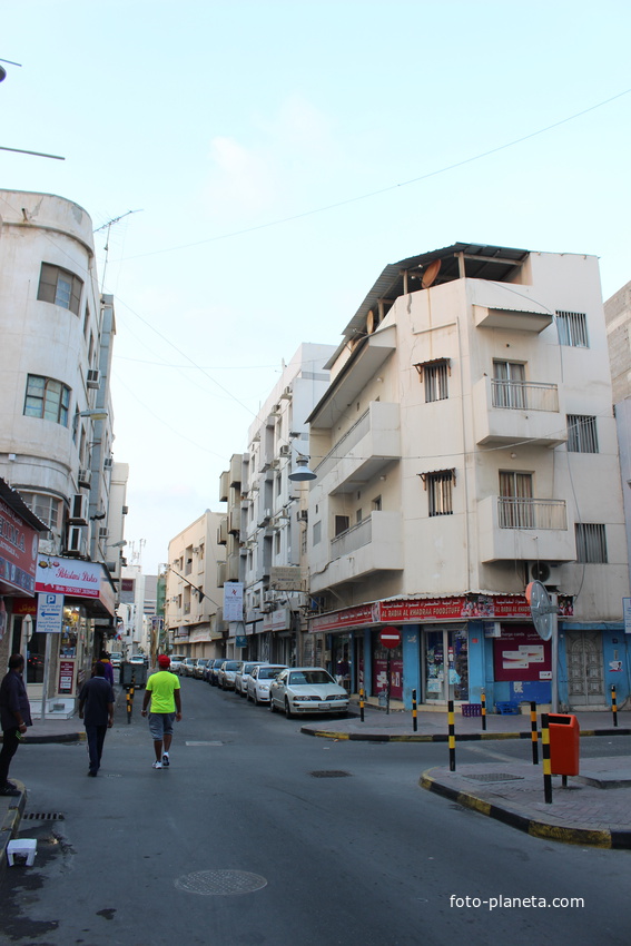 Манама. Шейх Иса Авеню.