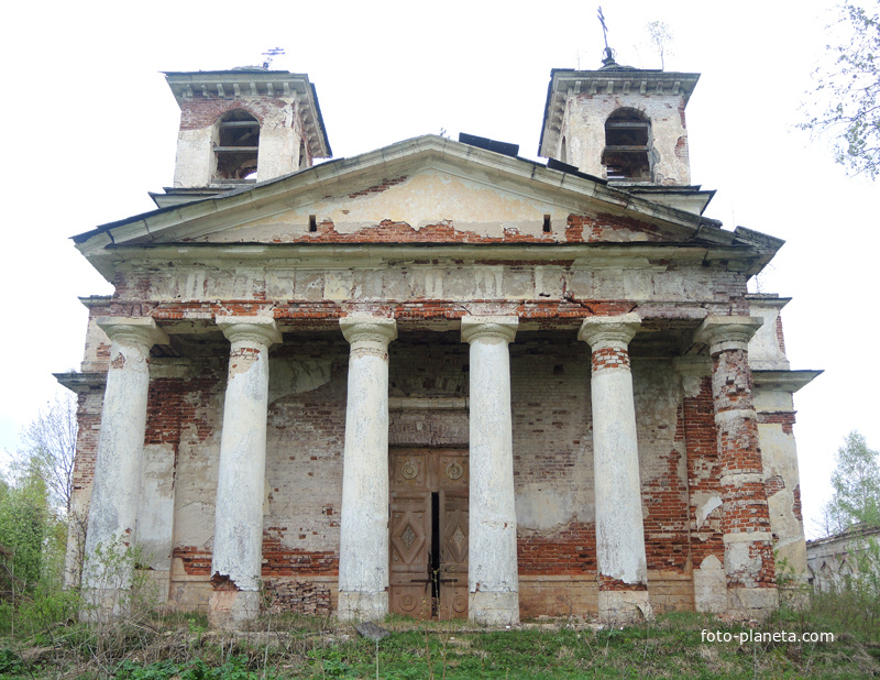 Переслегино, церковь Петра и Павла