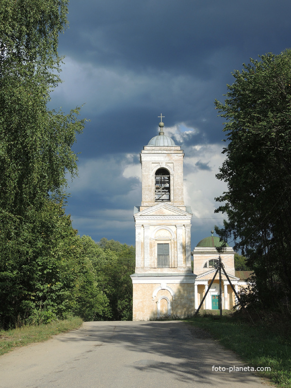 Прямухино, колокольня Троицкой церкви