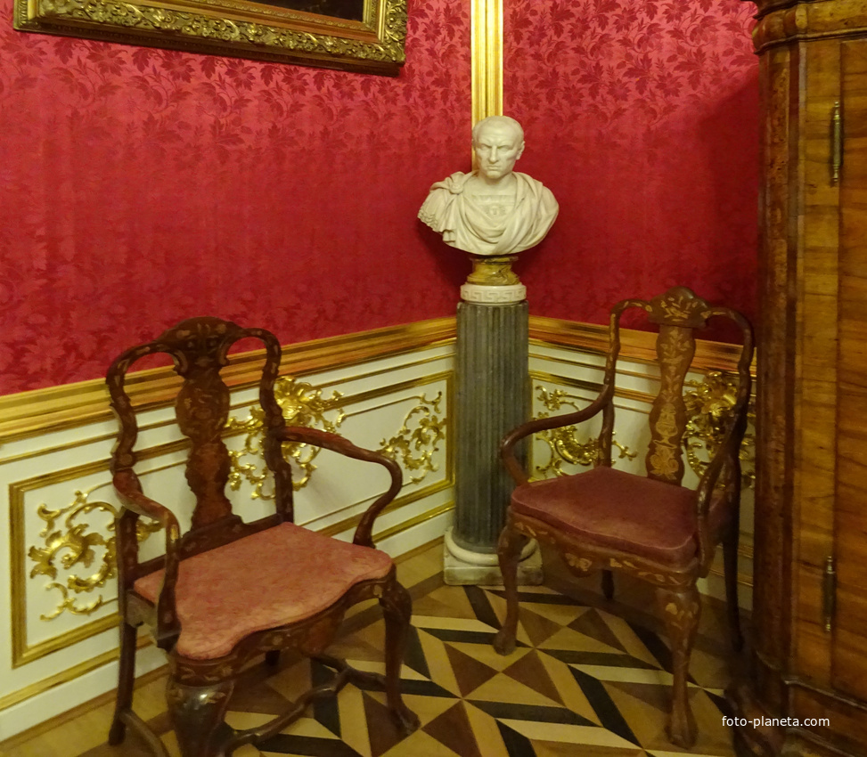 Большой Петергофский дворец