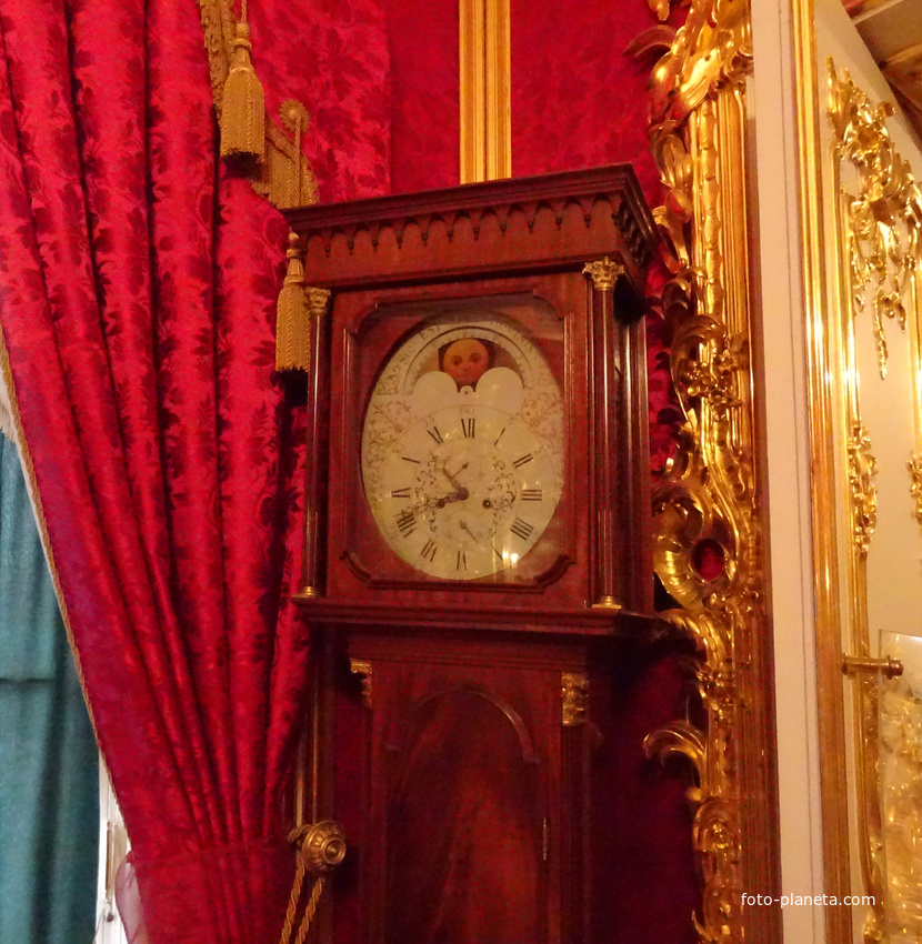 Большой Петергофский дворец