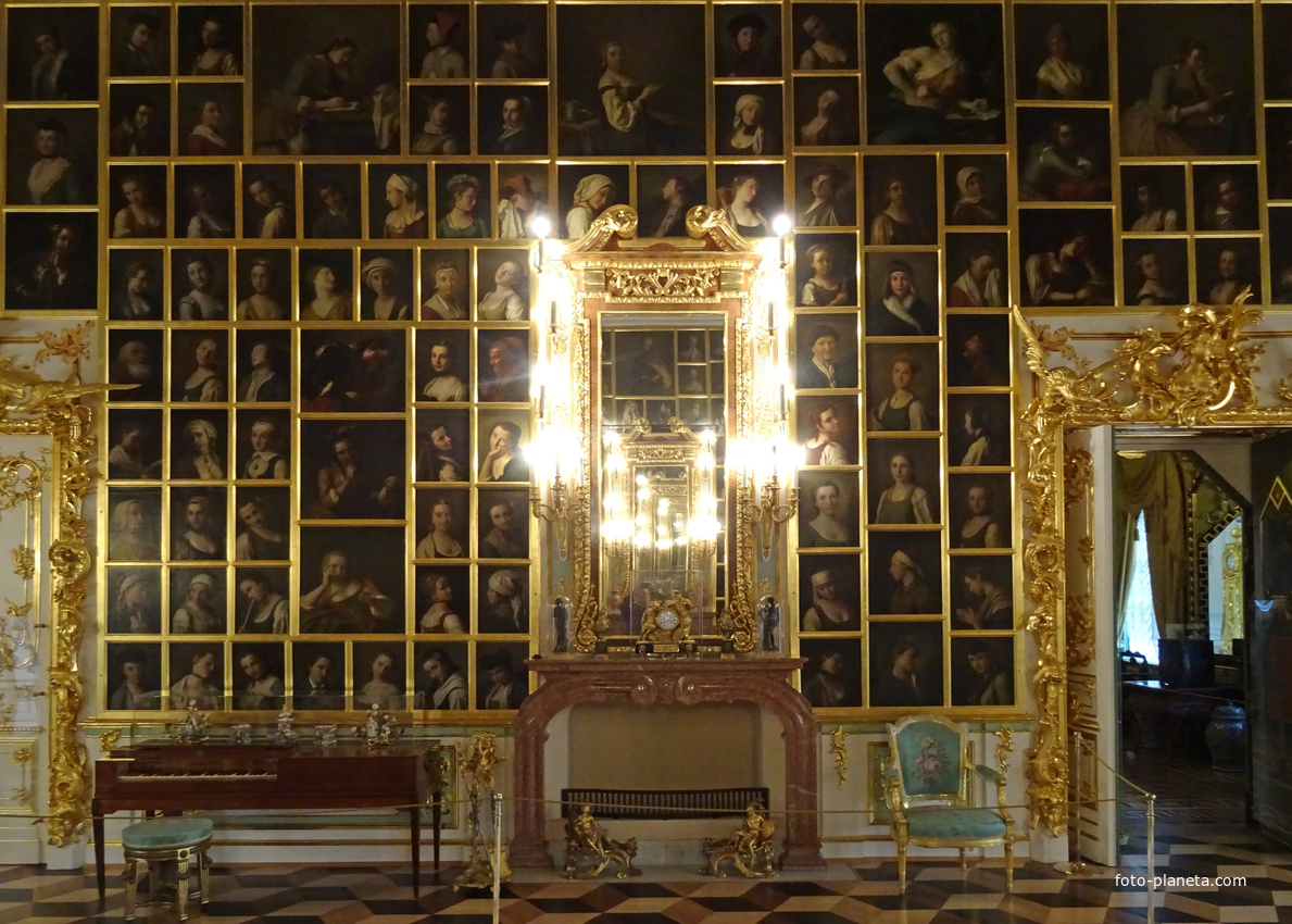 Большой Петергофский дворец