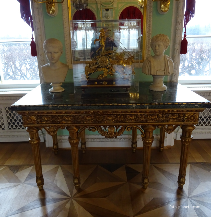 Большой Петергофский дворец