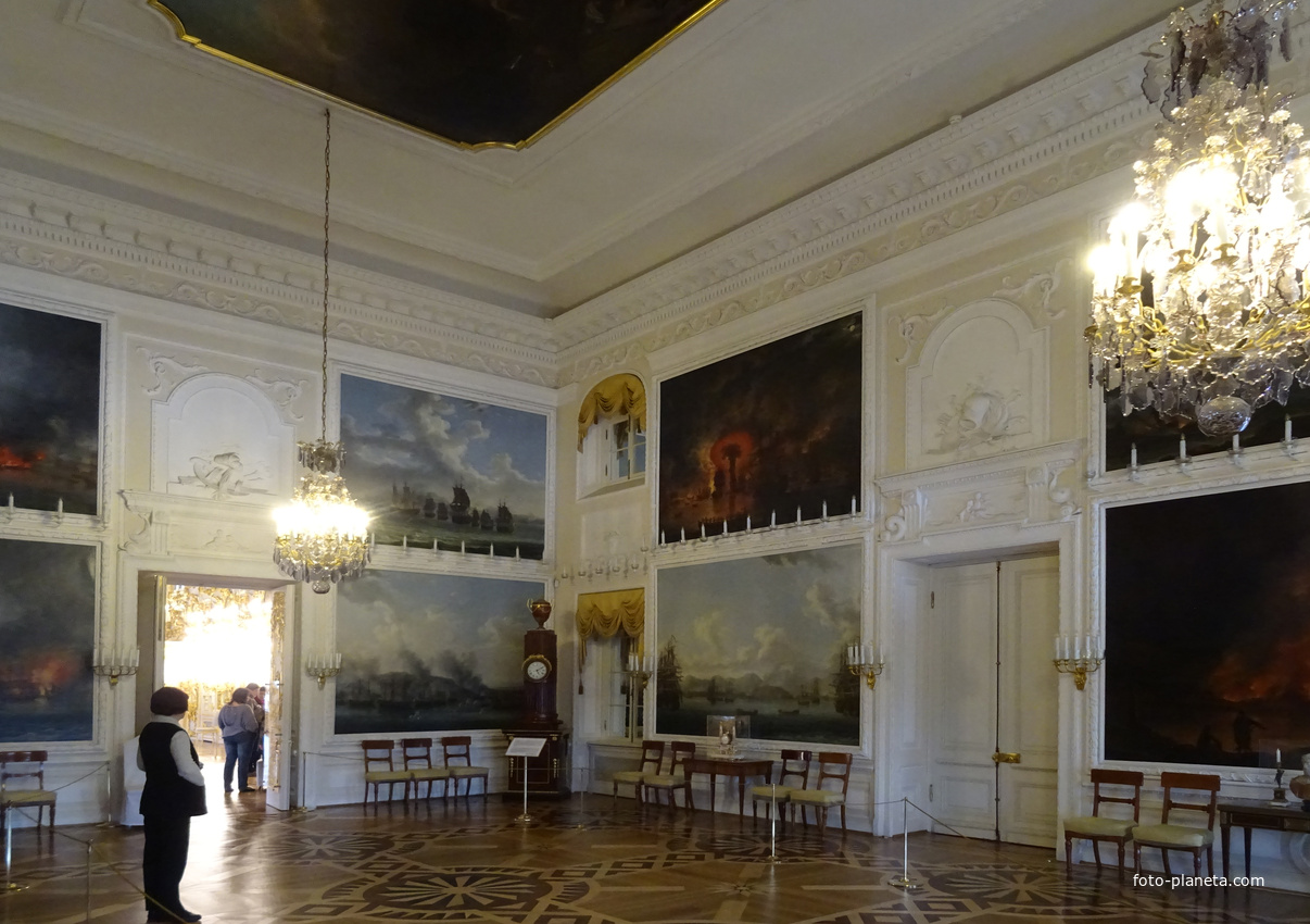 Большой Петергофский дворец