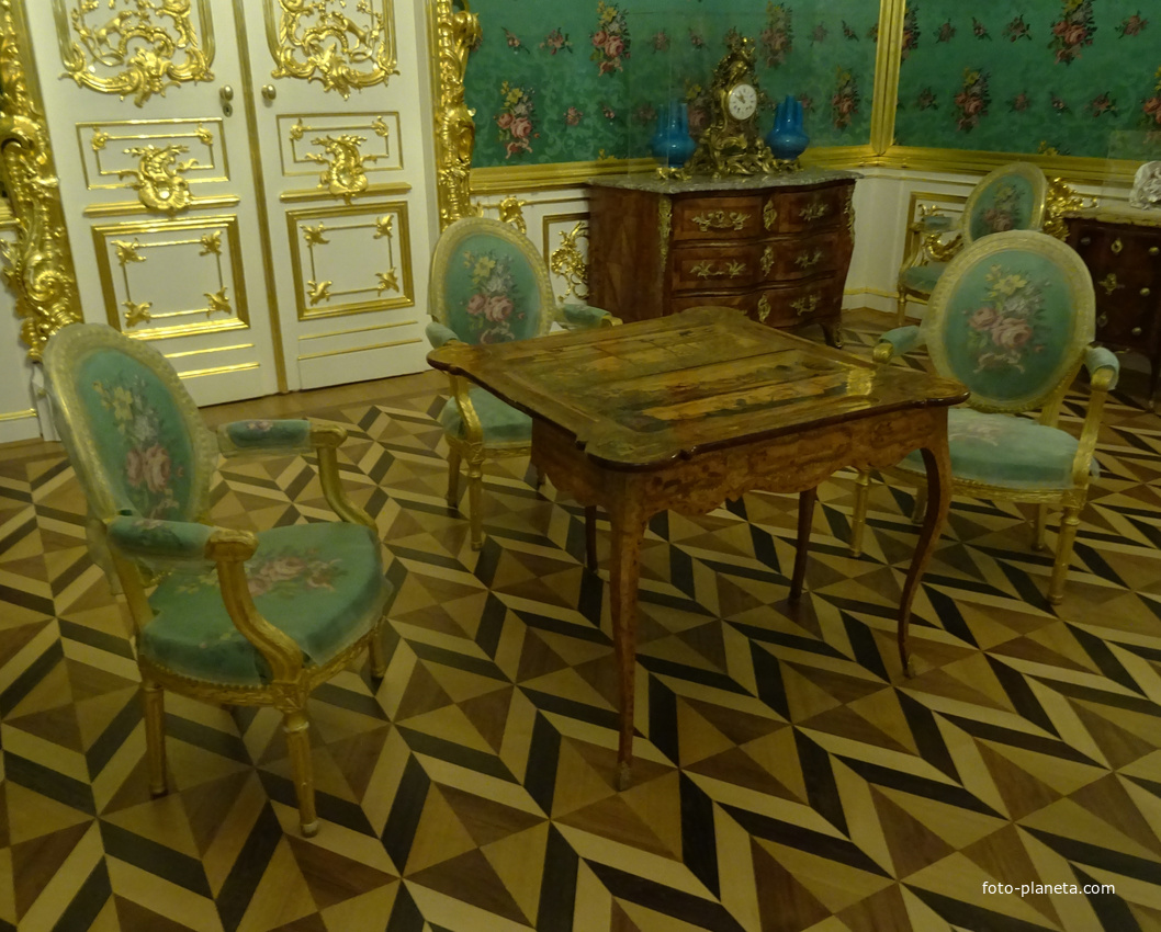 Большой Петергофский дворец