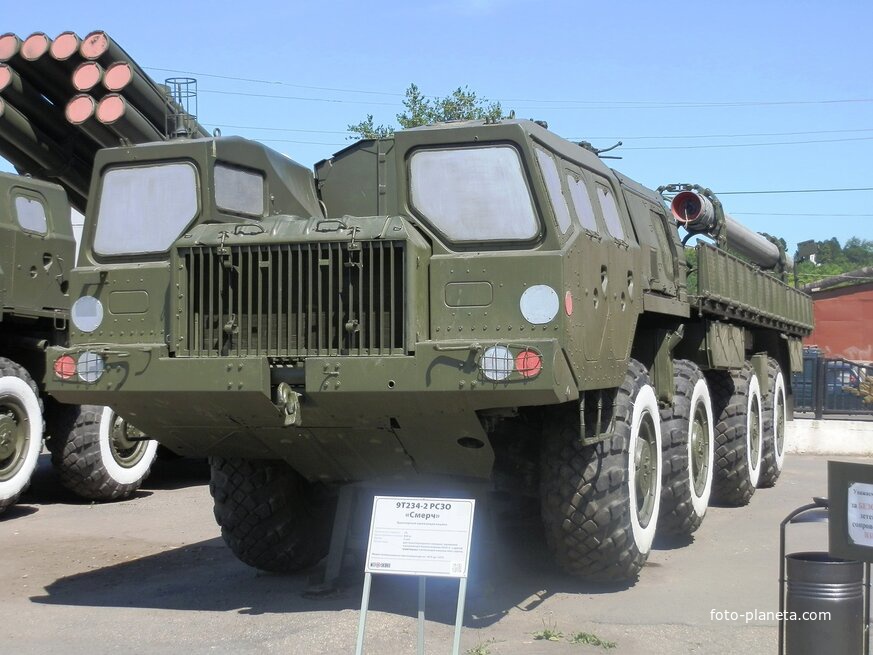 Транспортная заряжающая машина &quot;Смерч&quot;