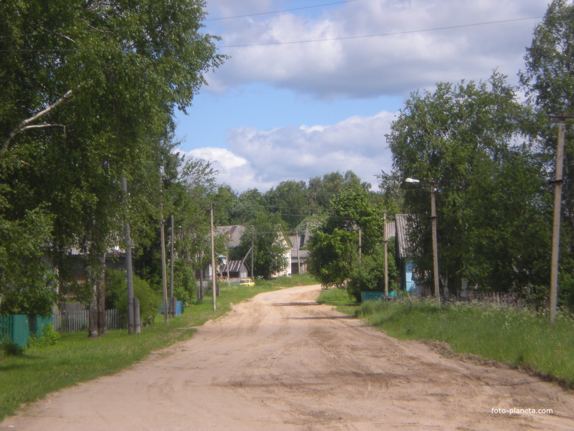 Вид деревни со стороны реки Семытинки