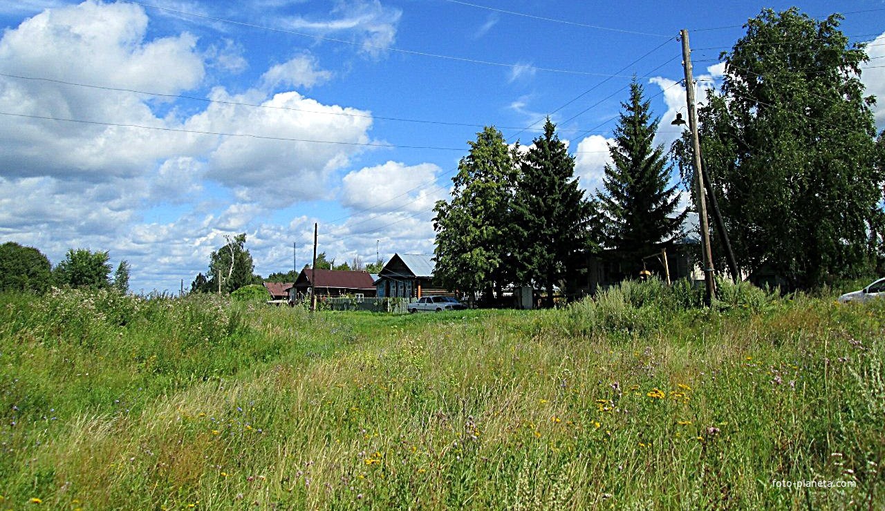 Центр деревни Вырыпаево.