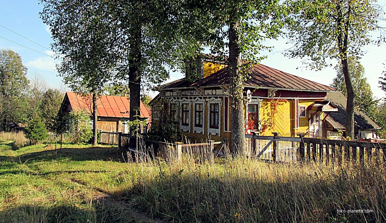 Деревенские избы
