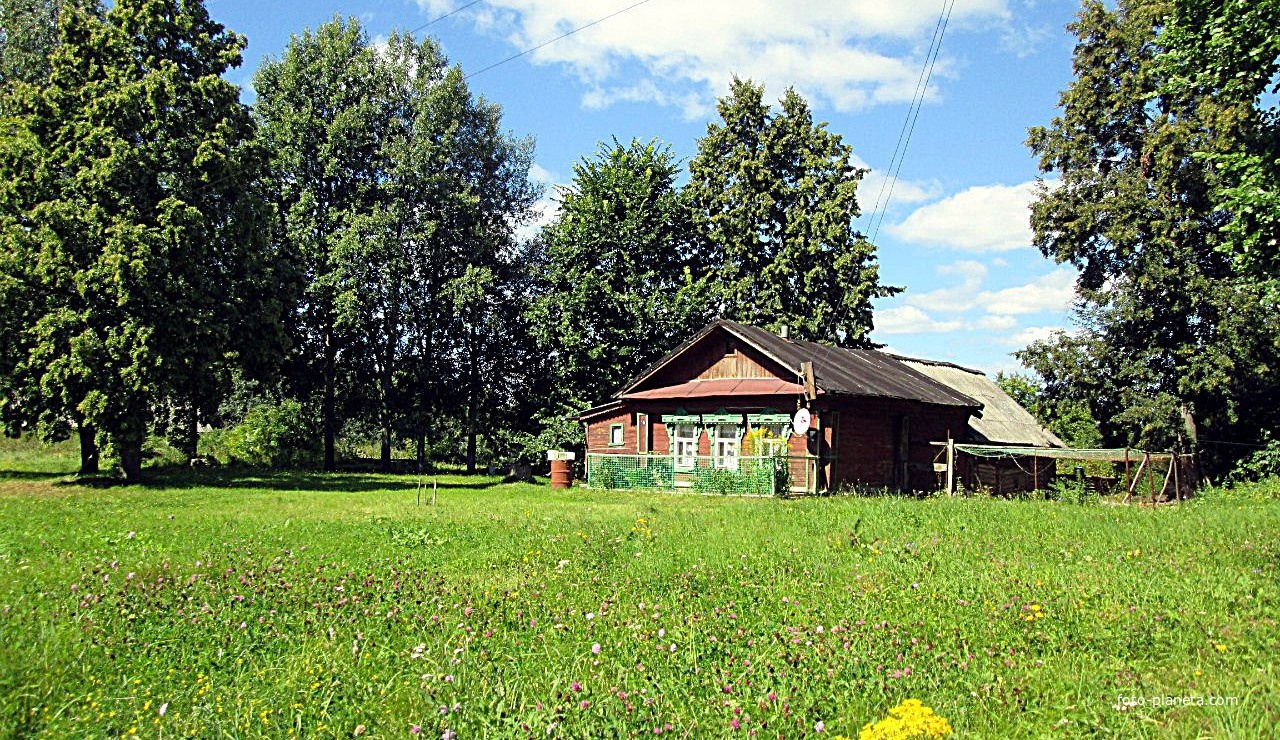 Деревенская изба