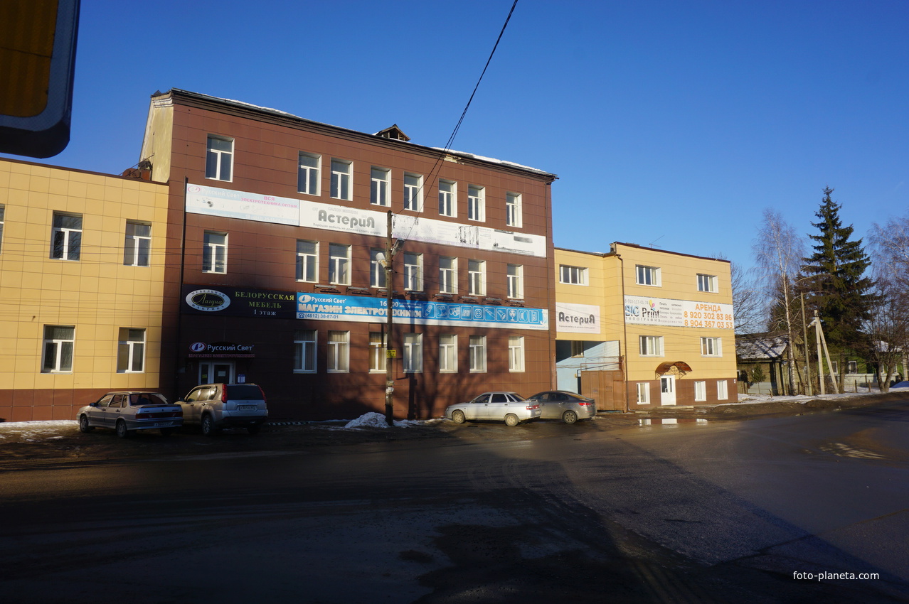 Улица Б. Краснофлотская.