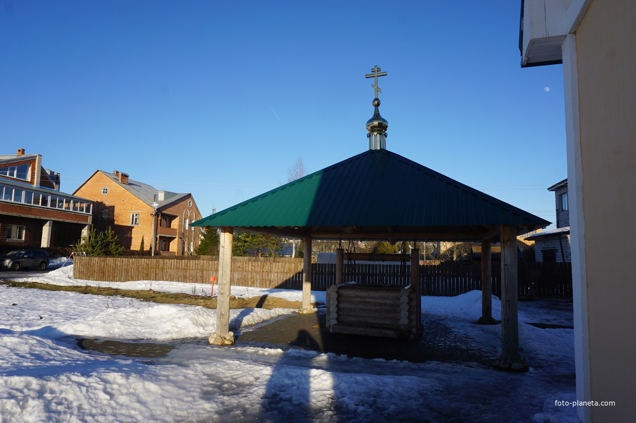 Территория Борисоглебского монастыря.