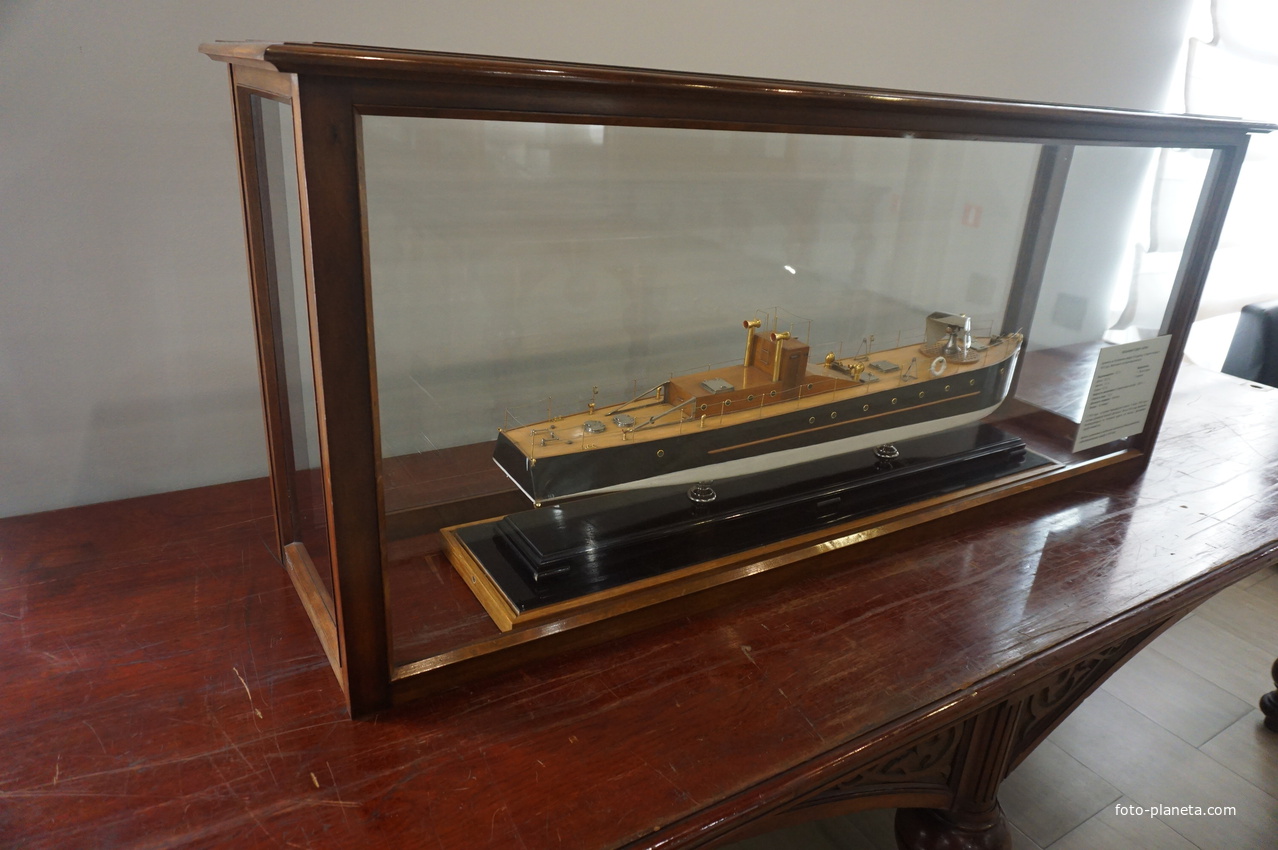 Экспонаты Центрального Военно-Морского музея.