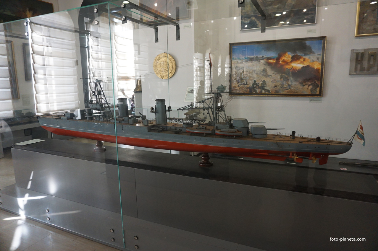 Экспонаты Центрального Военно-Морского музея.