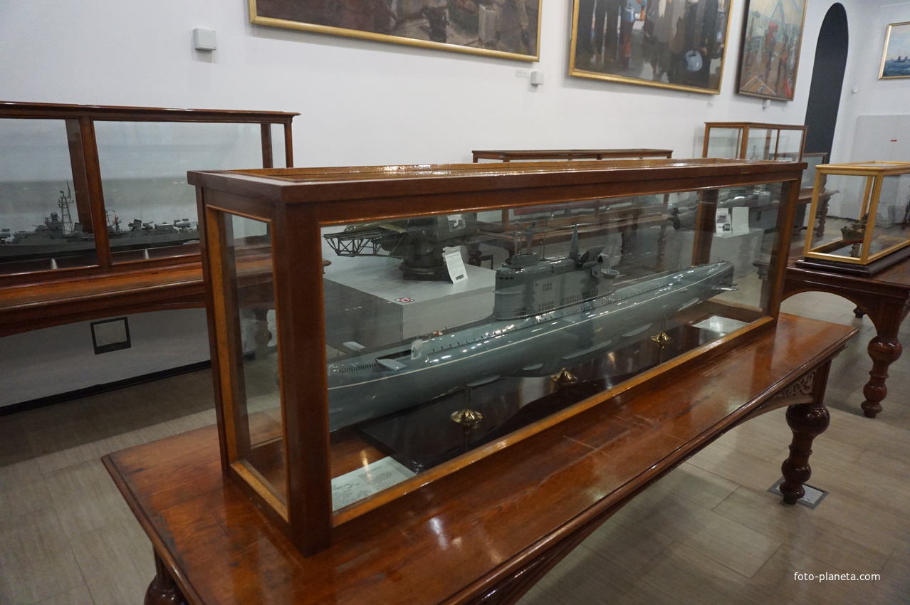 Экспонаты Центрального Военно-Морского музея.