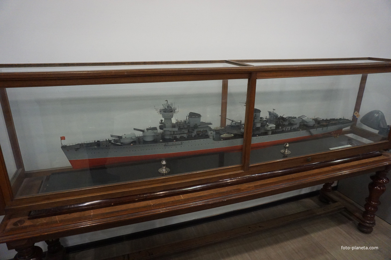 Экспонаты Центрального Военно-Морского музея.