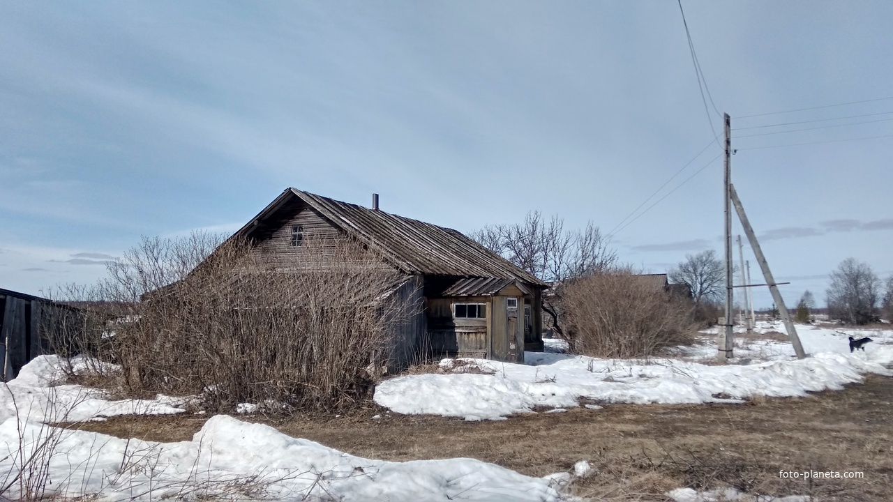 нежилой дом в д. Урицкое