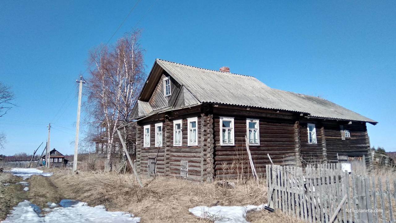 нежилой дом в Старом Селе