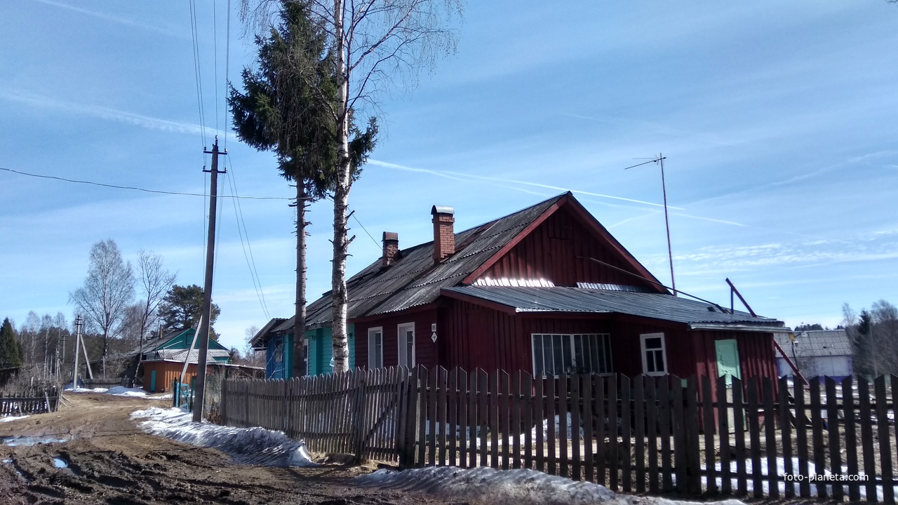 жилой двухквартирный дом в пос. Мегринский | Белозерский район | Фотопланета