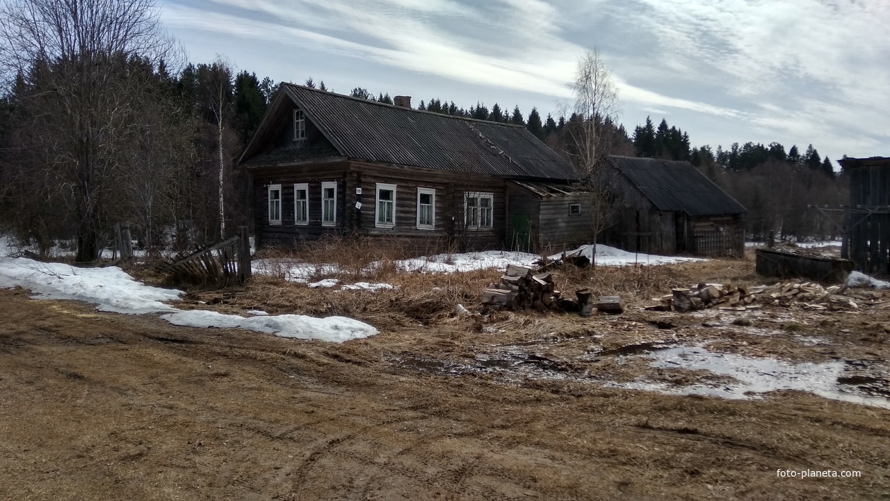 жилой дом в пос. Мегринский