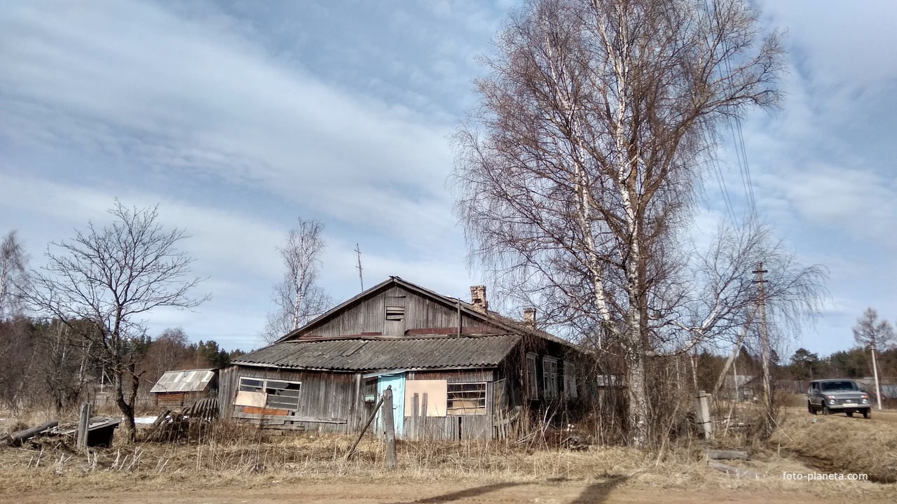 нежилой дом в пос. Мегринский