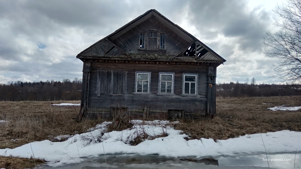 нежилой дом в д. Лаврушино