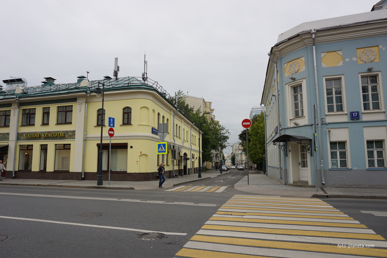 Большой Головин переулок