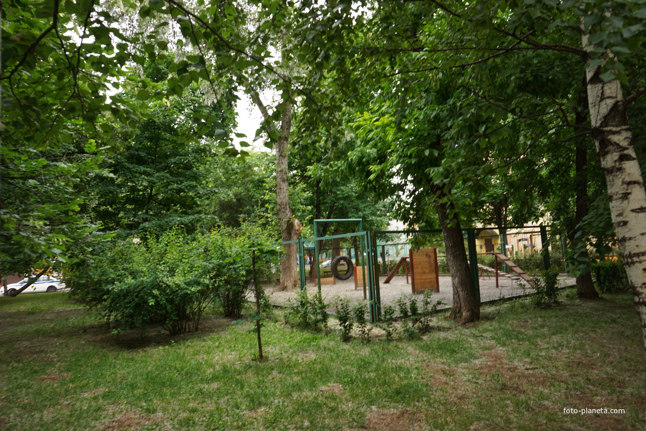 Пушкарёв переулок, площадка длы выгула собак