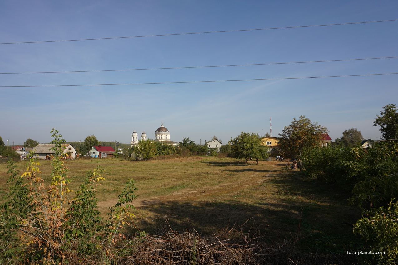 Село Шкинь, Духовская церковь