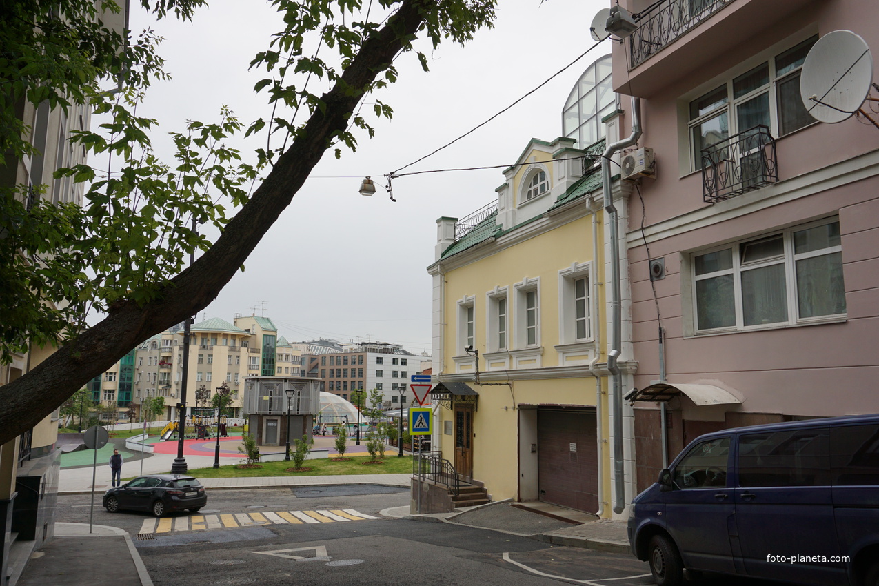 Перекрёсток Пушкарев переулок и Трубная улица