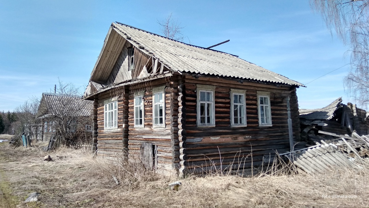 нежилой дом в д. Илево