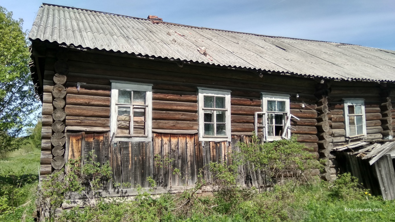 заброшенный дом в д. Вашуково