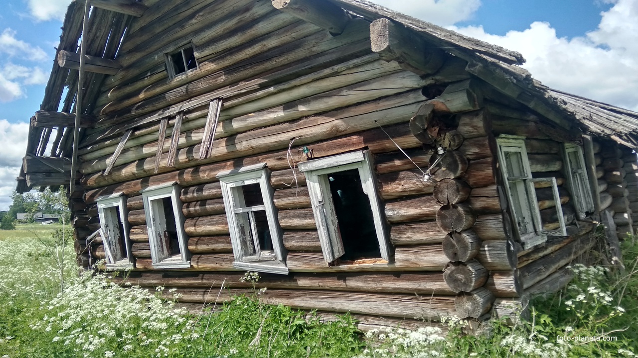 нежилой дом в д. Карповская