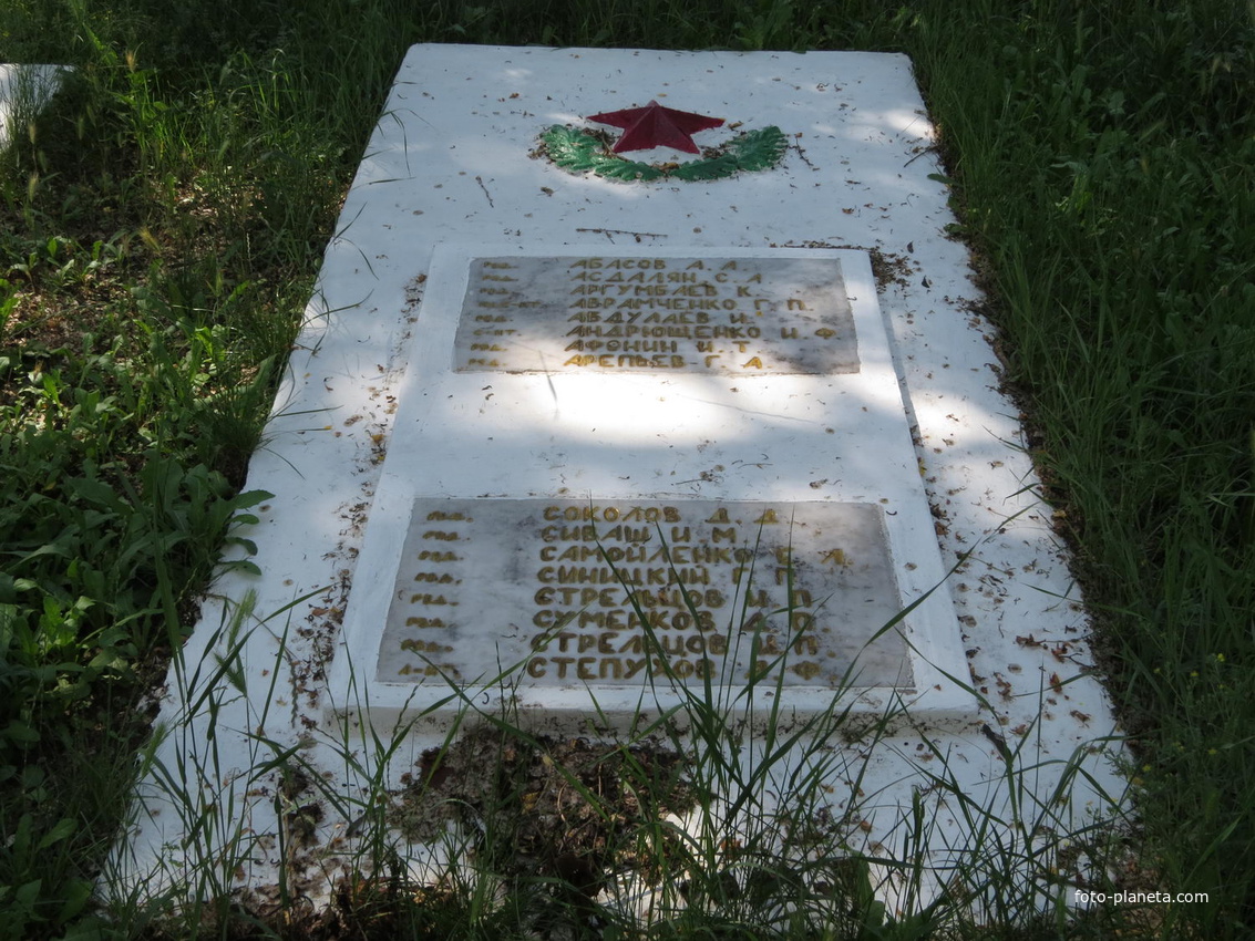Мемориал морским пехотинцам — братское захоронение Великой Отечественной войны