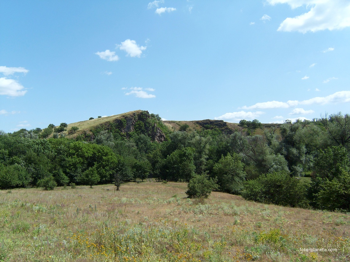 Скалы у Штеровского водохранилища.