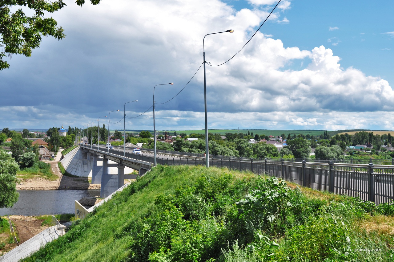 Мост через реку Быстрая Сосна.