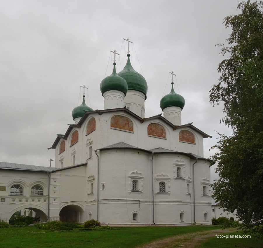 Николо-Вяжищский женский монастырь. Собор Святителя Николая.