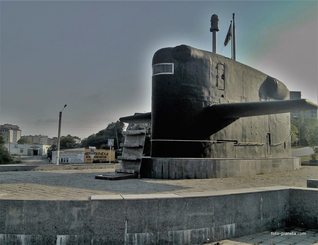 Памятник Рубка подводной лодки К-434