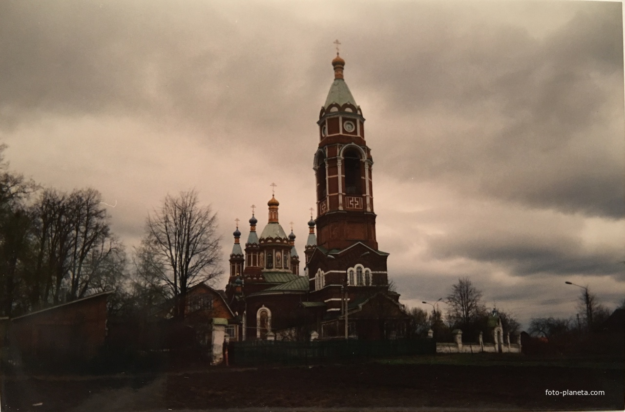Храм Святого Георгия в селе Игнатьево. 1994г.