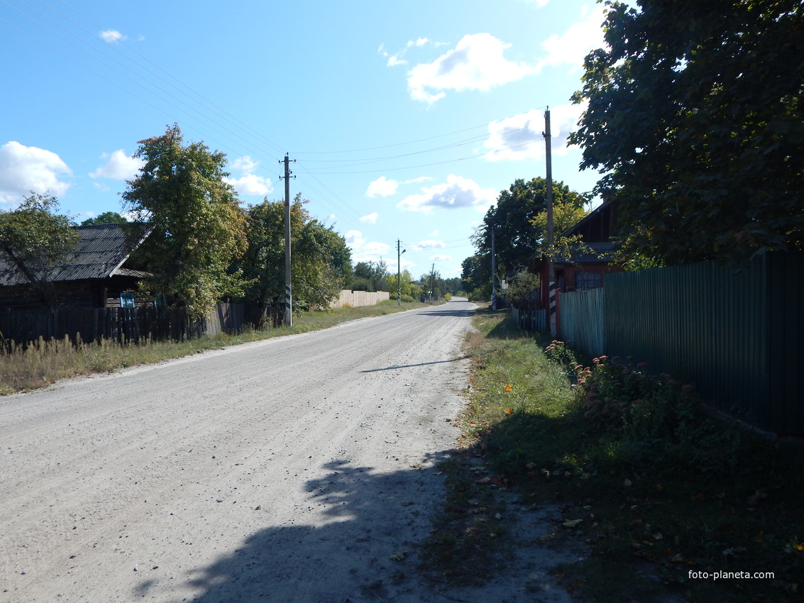 Деревенская улица (песчано-гравийная)