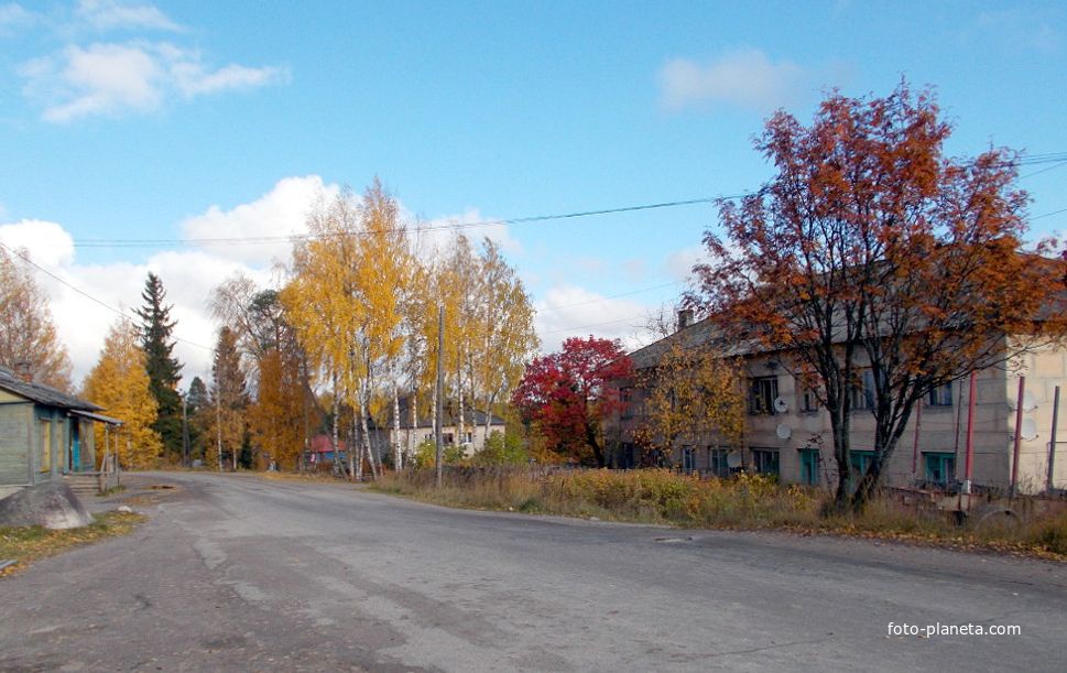 Погода в поросозеро рп5. П. Поросозеро. Осень в Суоярвском районе. Мехке Поросозеро. Карелия Суоярвский район Поросозеро.